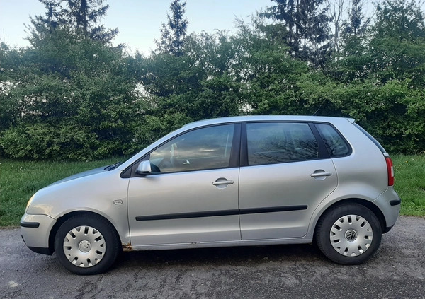 Volkswagen Polo cena 3900 przebieg: 257380, rok produkcji 2003 z Bielawa małe 106